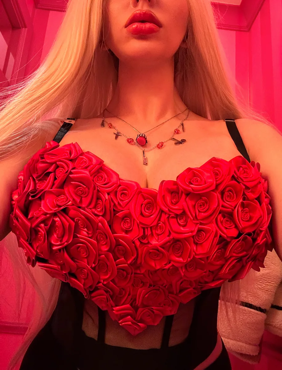 VS Rose Heart Corset