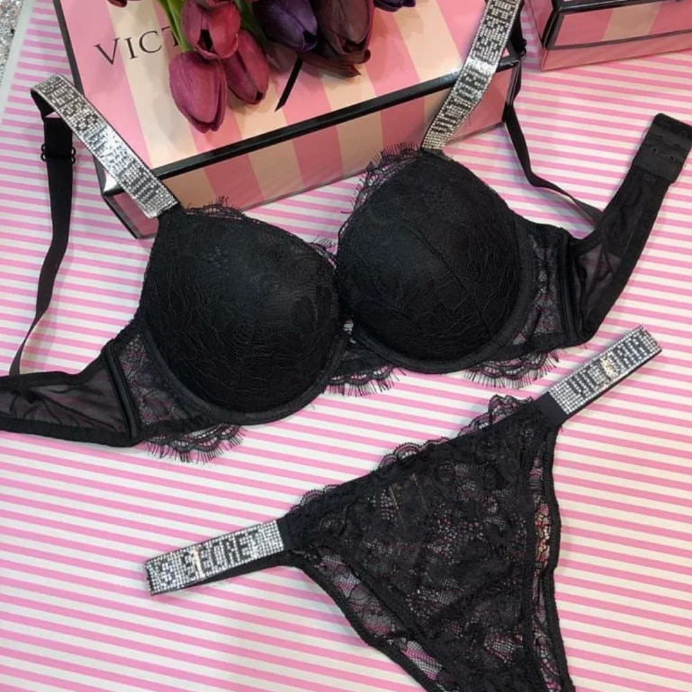 Victoria's Secret Set